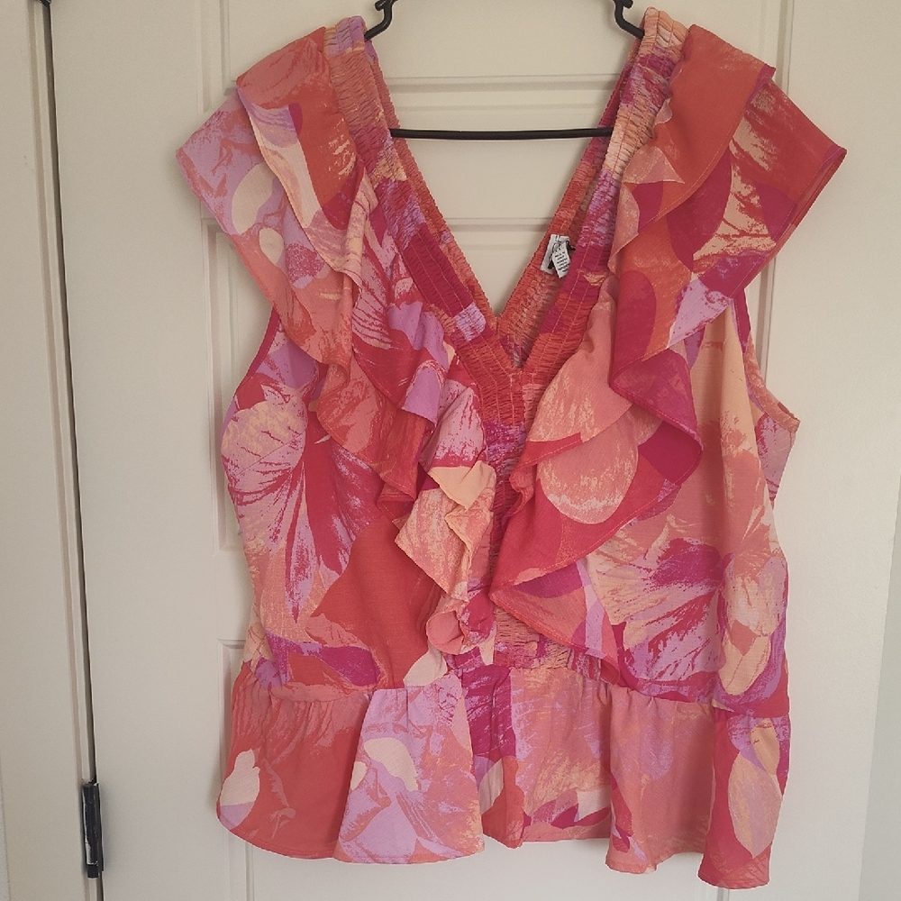 sofia by sofia vergara Coral, Pink and Peach Floral Ruffle V-Neck Blouse